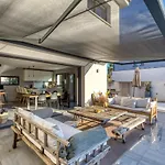 Sublime Maison Moderne Avec Piscine *