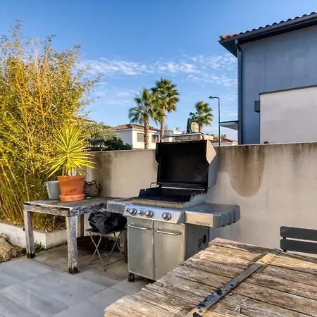 Sublime Maison Moderne Avec Piscine Mauguio