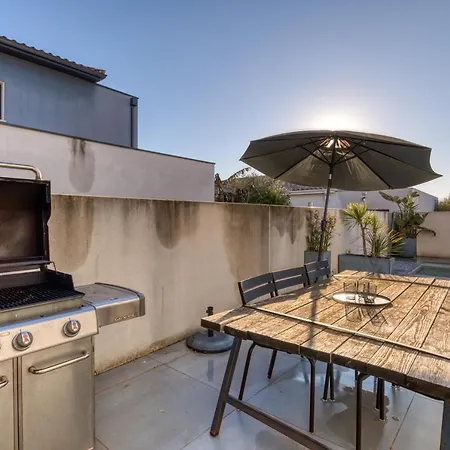 Βίλα Sublime Maison Moderne Avec Piscine Mauguio