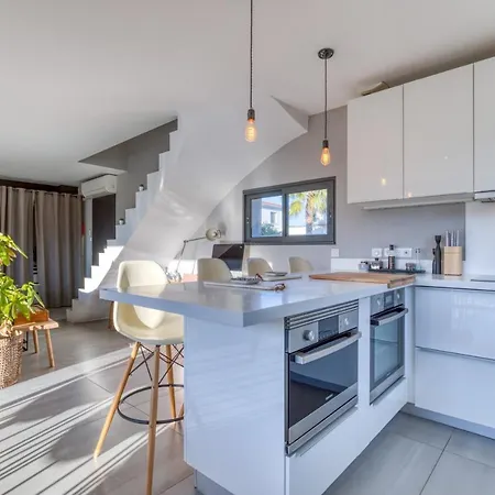 Βίλα Sublime Maison Moderne Avec Piscine