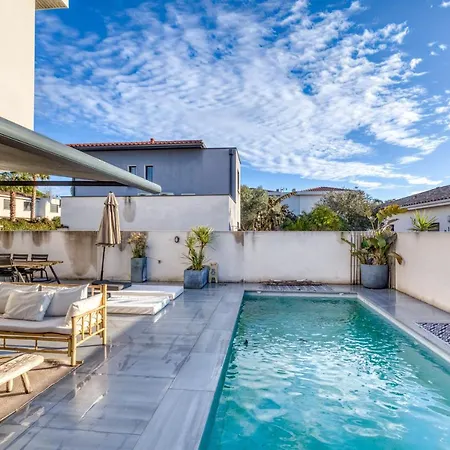 别墅 Sublime Maison Moderne Avec Piscine 莫吉奥